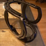 Hestesko flaskeholder