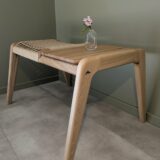 Håndlaget sittebenk